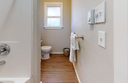 Hazel's Hideaway apt in walkable historic area - Foto 24