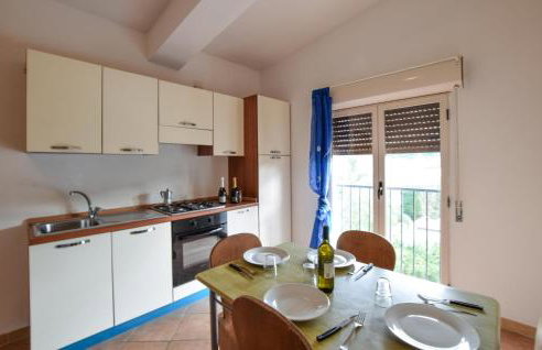 Stunning Apartment In Palmi With House Sea View - Foto 3