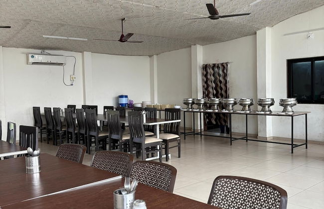 Unity Sunrise Resort Best Hotel Near Statue of Unity - Foto 35