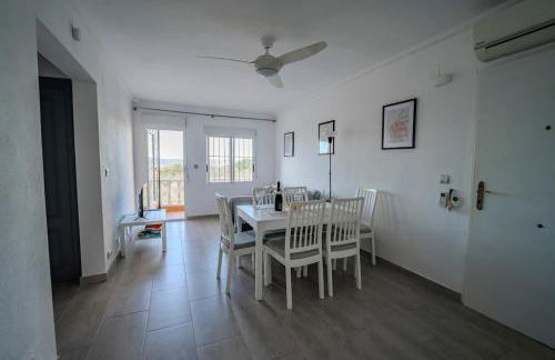 Spacious 3-Bed Apartment with Stunning Lake Views - Foto 12