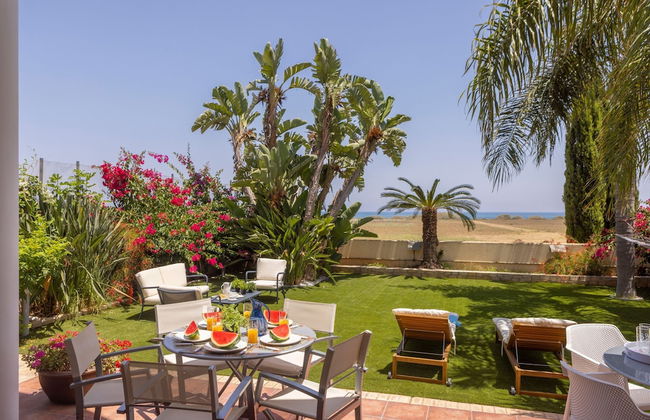 Larnaca Chelidonia Seafront Villa - Foto 42