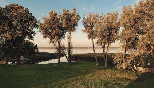 Watermark Usedom - Premium Ferienhaus direkt am Wasser mit eigener Badestelle - Haus Welle - Foto 5, Garden, Garden view
