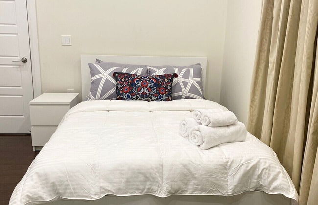 Dazzling Home Next to Beach & Go Station - Foto 8