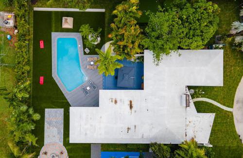 Cool Villa Northwest Miami BY THE GLAMHOMES - Foto 23