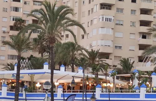 Casa Trebol Parquing Gratis - Photo 17