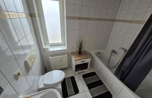 Monteurzimmer und Ferienwohnung bei Leuna, Halle, Leipzig - Foto 4