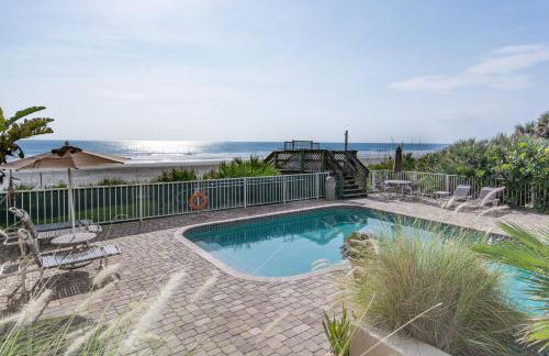 Spectacular Beachfront Views from this Tastefully Decorated Condo ~ PH5B Palm House - Foto 23