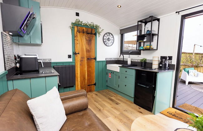 Willows Rest - 1 Bed Shepherd's Hut - Pentlepoir - Foto 16