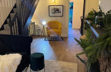 Quirky 3 Bedroom Home From Home - Foto 1