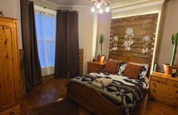 Cowboy Corner - Hot Tub, City Centre, Free Parking - Foto 18