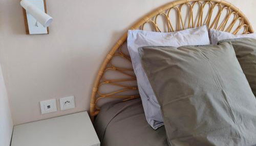 Le Cosy du Plongeoir - T2 neuf avec vue sur le lac de Serre Ponçon et grande terrasse avec jardin - Foto 5