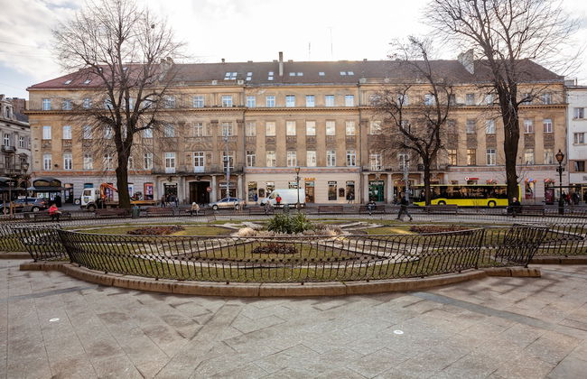 Duplex apartment on Svobody Avenue - Photo 26