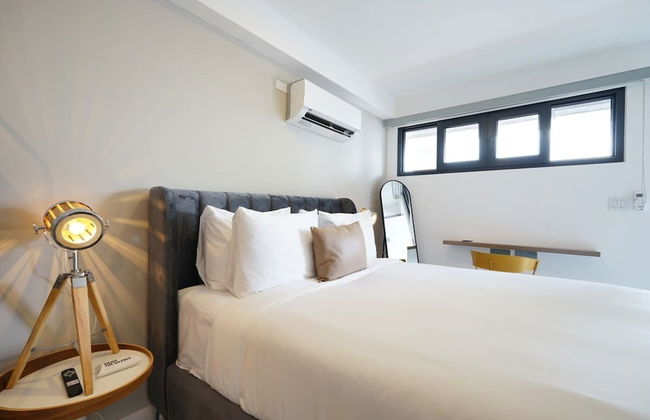 w Lovely Loft in Santa Ana - Photo 9