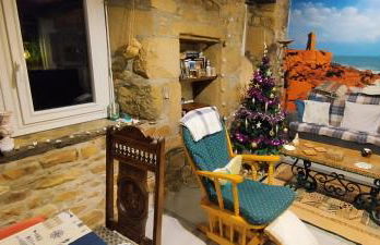 Coeur de granit rose, meublé alliant le charme de l'authentique breton et du confort, classé 3 étoiles, à 5mn de 13 plages de la réputée cote de granit rose - Foto 54