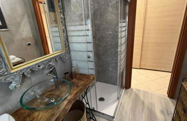 Black and White - Foto 12