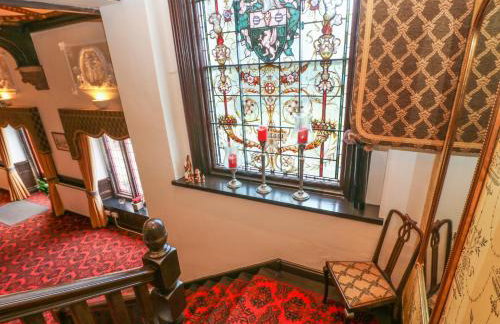 Horsley Hall - Photo 10