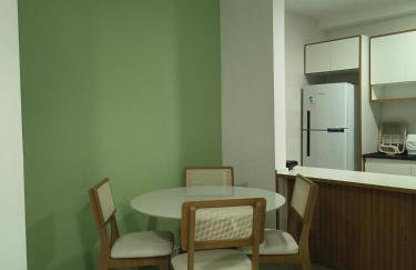 Apartamento 2 quartos com ar-condicionado em condomínio com portaria 24h - Foto 3