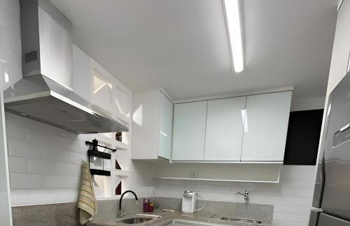 Sensacional Flat pé na areia na Praia da Costa - Foto 15