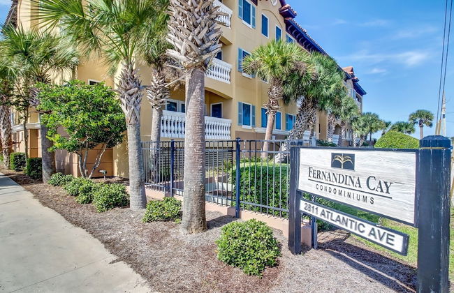 Deluxe Condo at the heart of Main Beach by RedAwning - Foto 28