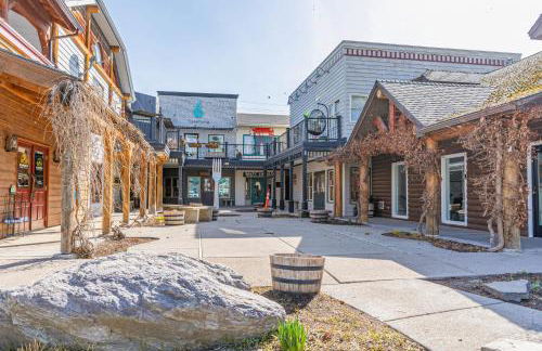 The Electric Bungalow - Photo 54