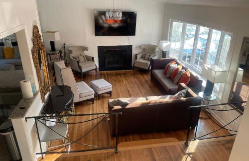 Entire 5 Bedrooms Home near DC and Metro - Foto 10