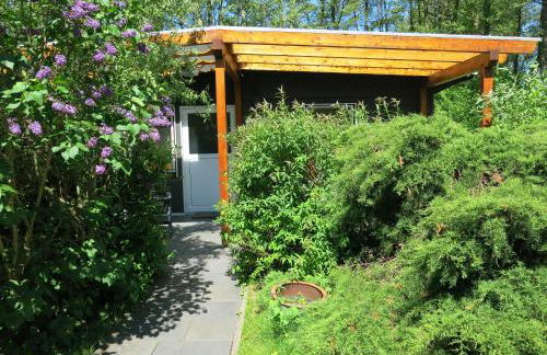 "Goldenes Haus am See mit Boot" - Foto 17