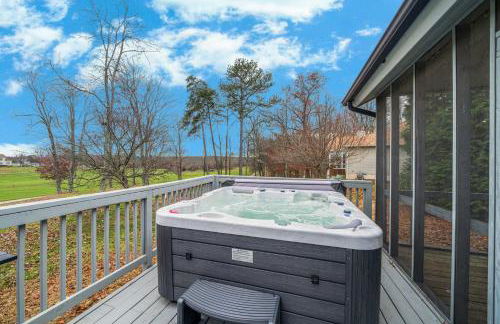 King Beds with Hot Tub Arcade & Golf Course View - Foto 46