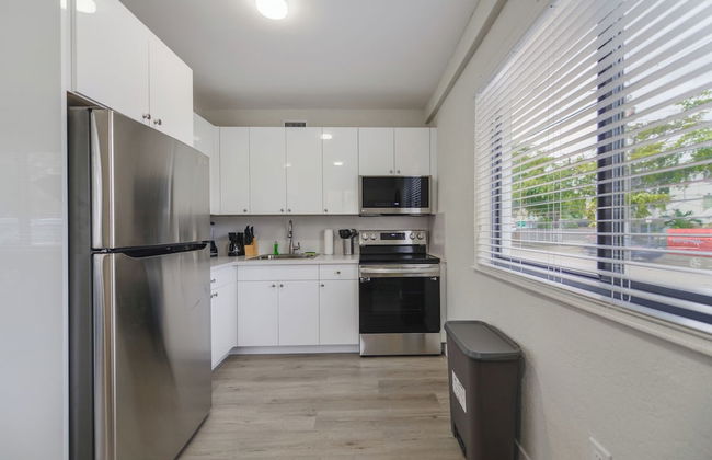 Amazing Experience in Calle Ocho - Photo 22