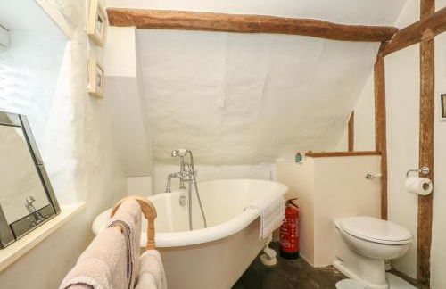 Bumble Bee - Photo 17