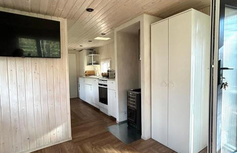 Domek lubiana180 SCANDI wśród drzew JACUZZI SAUNA KOMiNEK i TARAS na dachu jezioro Kaszuby Pieski tylko do 10kg za dodatkową opłatą - Foto 35