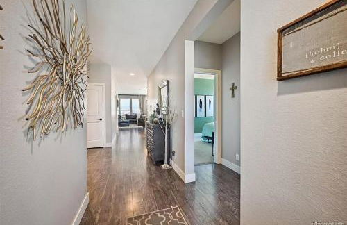 4BR Home close to Airport - Foto 9