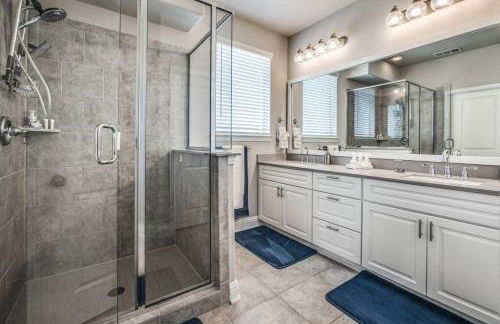 Beautiful 3 story luxury home close to the fun! - Foto 11