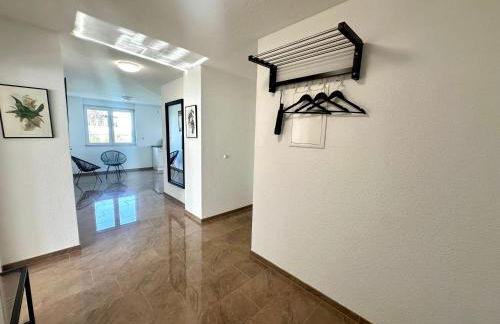 BONNYSTAY Rheinfelden - 6 Personen - Küche - Parkplatz - Terrasse - Foto 23