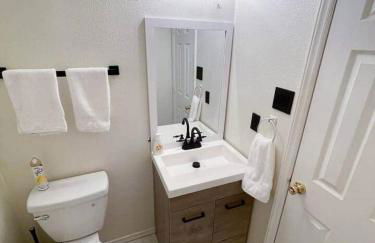 Hill Country Haven: Gateway to TXST and San Marcos - Foto 35