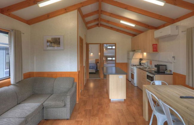 Yea Riverside Caravan Park - Foto 15