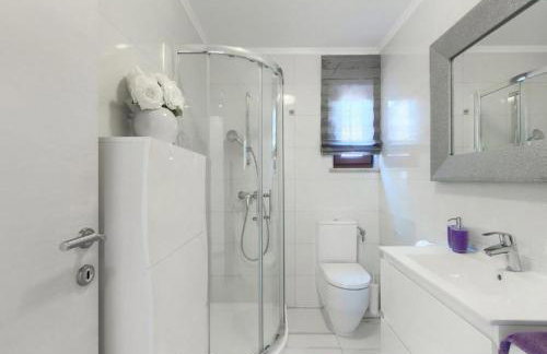 Villa Chiara 2 Bedroom, Private Pool, BBQ & Child-Friendly - Foto 21