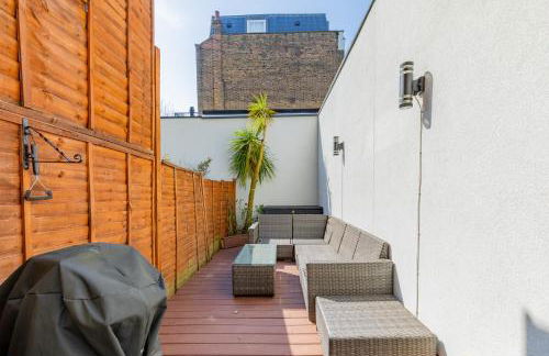 Snug 2BD Flat with Patio Heart of North London - Foto 24