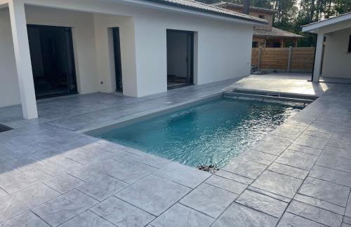 MAISON moderne avec piscine chauffée - Foto 7