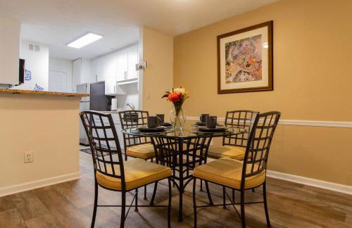 Vinings Vista Your Serene Escape in Georgia - Foto 13