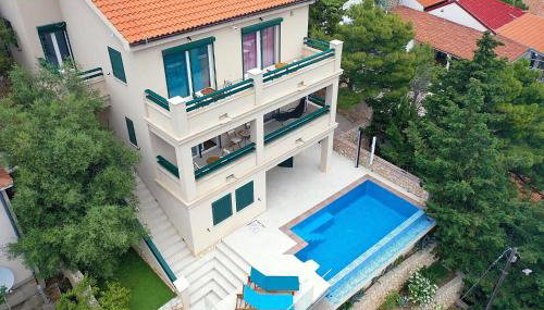 Villa Relax , with seaview and two pools near beach - Foto 5