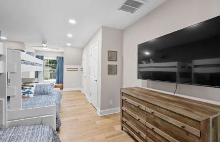 Bright Water Cove Priv Dock+boat Ramp, Waterfront Saltwater Pool Avantstay - Foto 65