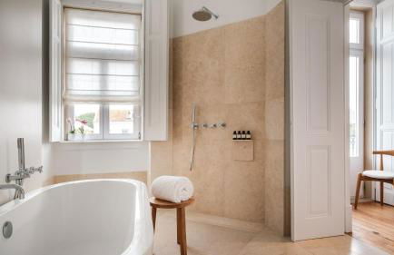 Oceanfront Luxury Villa in Estoril with Pool - Foto 12