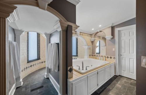 Sleeps 29 Pool Tiki Bar Gym Hot Tub Dogs Welcome - Foto 46