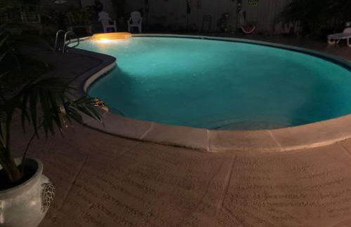 Quaint Coastal Pool Home on Florida's Space Coast - Foto 15