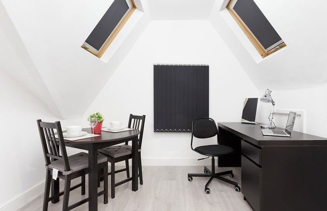 Live in Leeds Grange Apartments - Photo 5