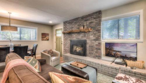 Moose Manor w BBQ Near Tahoe Hiking - Foto 3