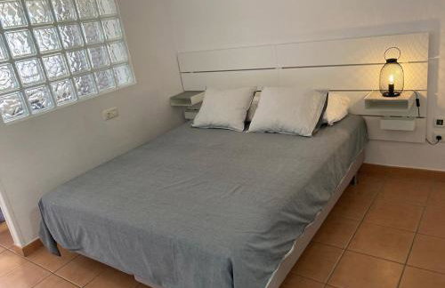 Fantastic seafront apartment with sea views & pool - Photo 4