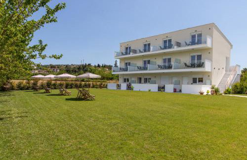 Viento Suites Possidi - Photo 33