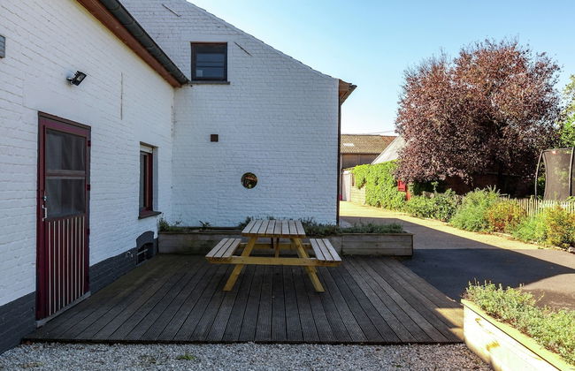 Farmhouse With Fenced Garden - Foto 1