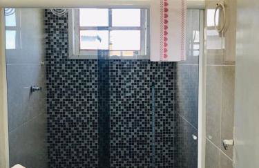 Casa Ampla com Piscina e Churrasqueira - Foto 33